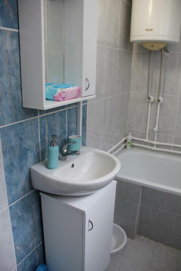 Apartman Kej Pirot Extérieur photo